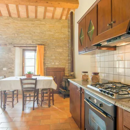 別荘 Inviting In Amidst Hills Borgo Pace